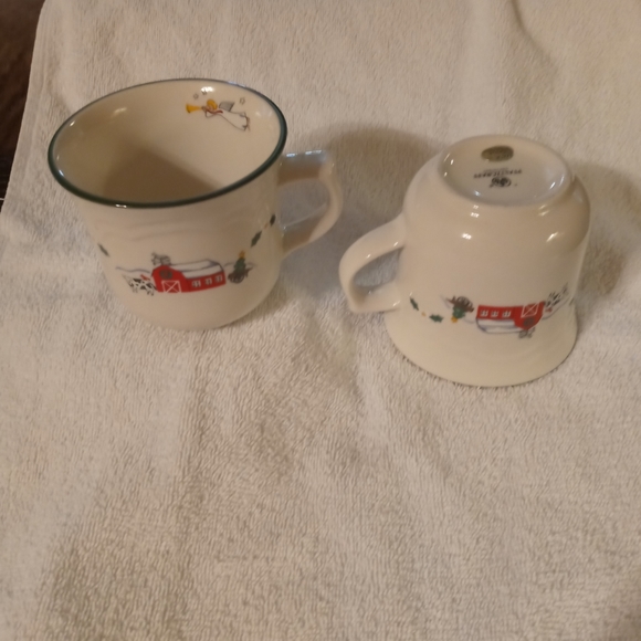 Set of 2 Christmas holiday cups - Picture 6 of 6